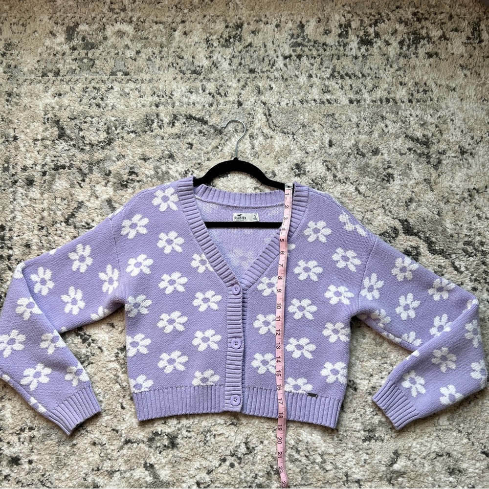 🔥Floral Hollister Cardigan - Picture 7 of 10